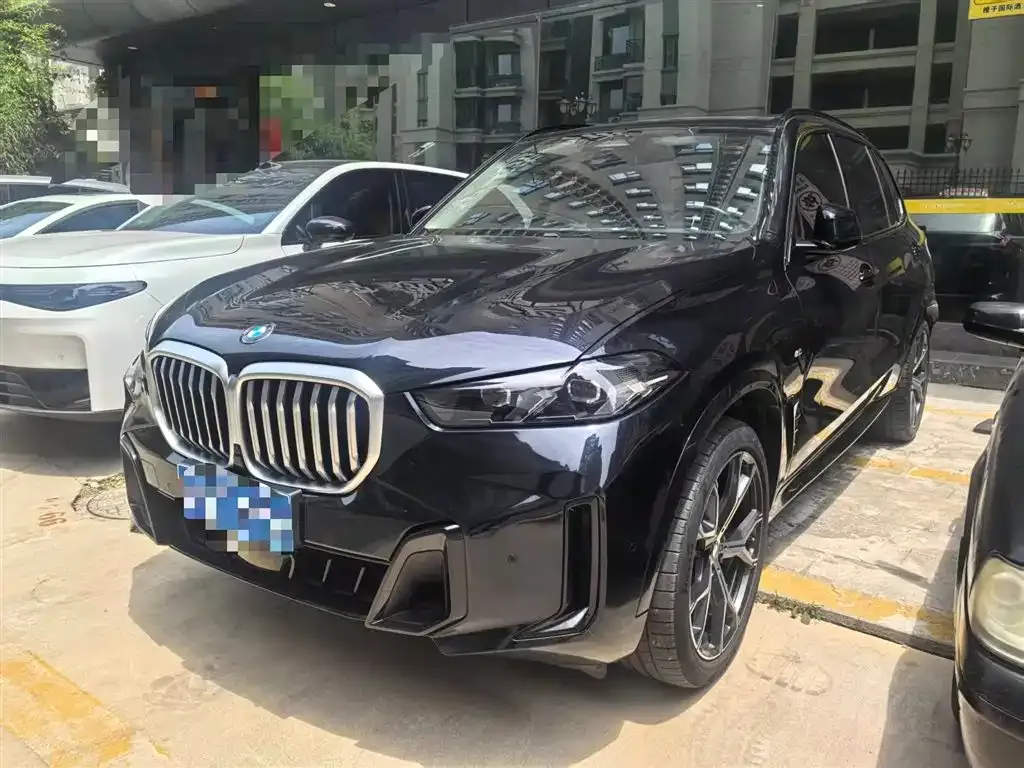 BMW X5 — фото 1