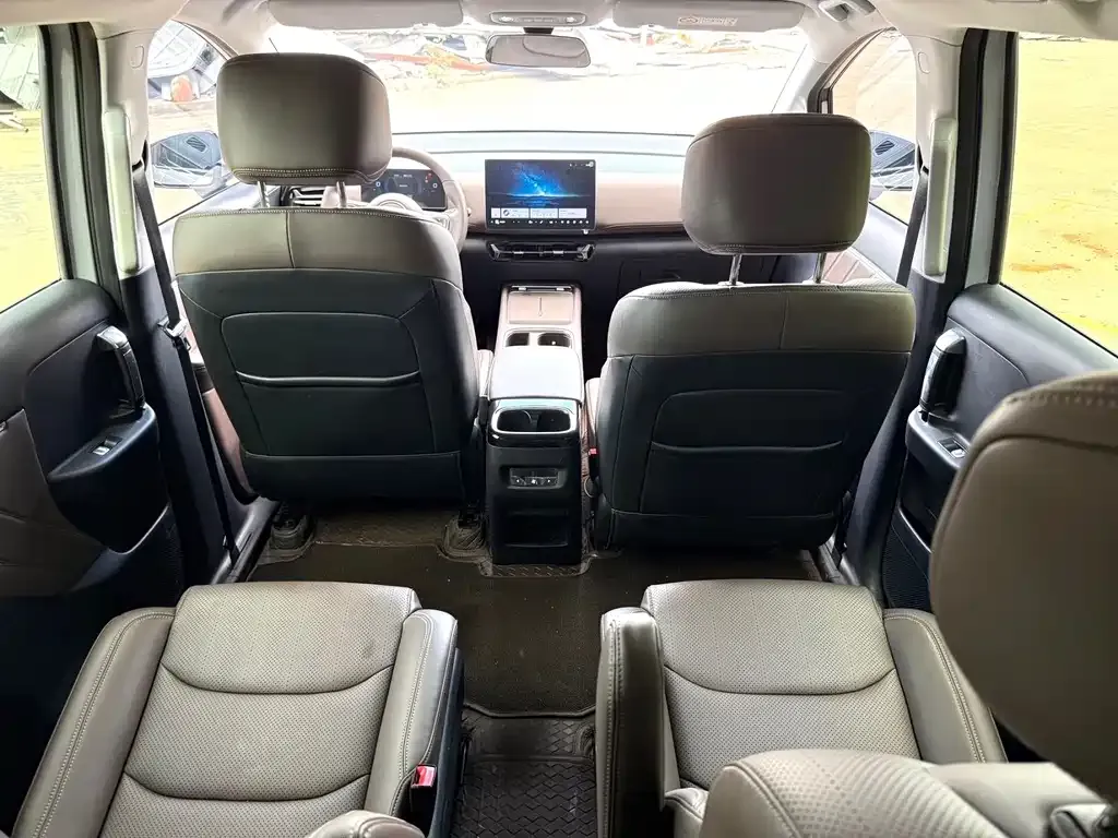 Wuling Starlight 730 New Energy — фото 4