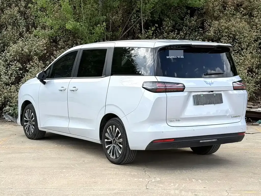 Wuling Starlight 730 New Energy — фото 8