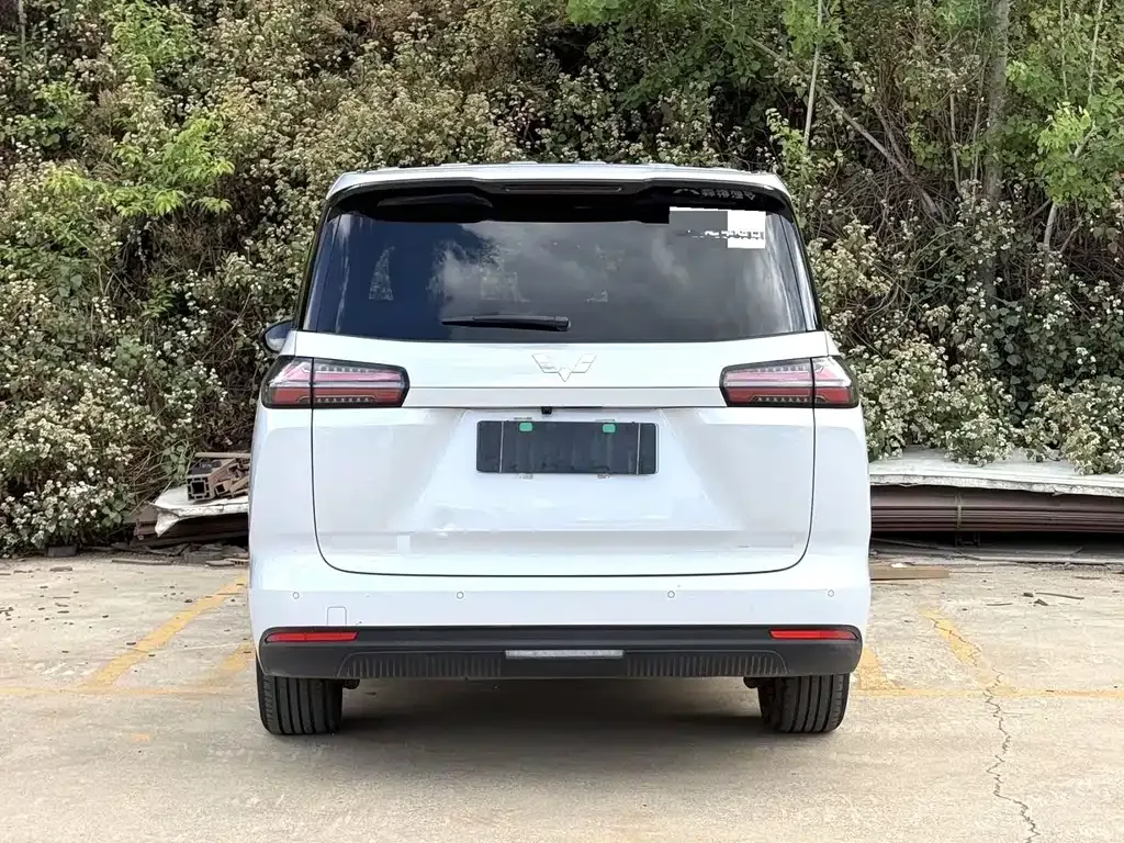 Wuling Starlight 730 New Energy — фото 7