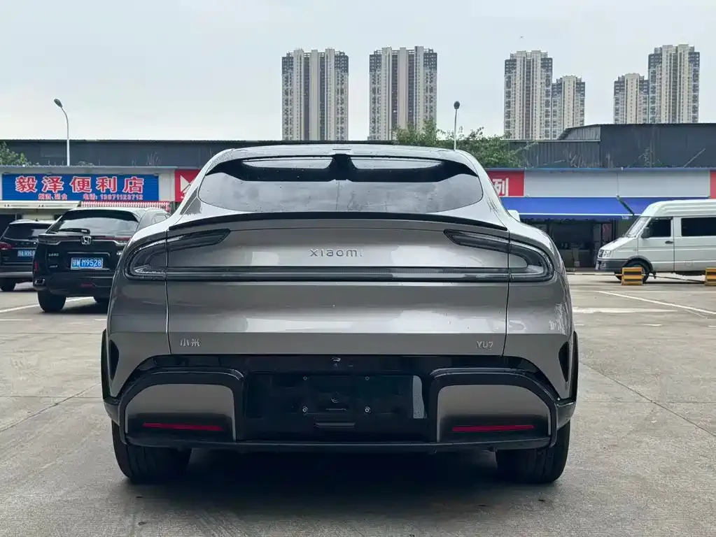 Xiaomi YU7 — фото 4