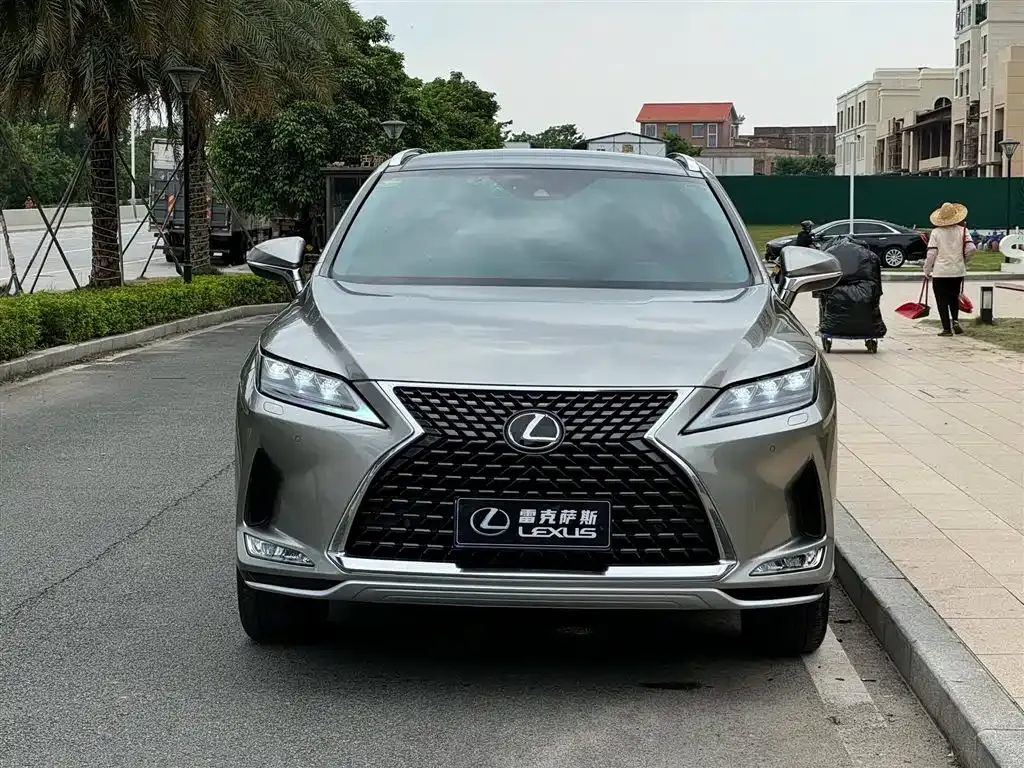 Lexus RX — фото 6