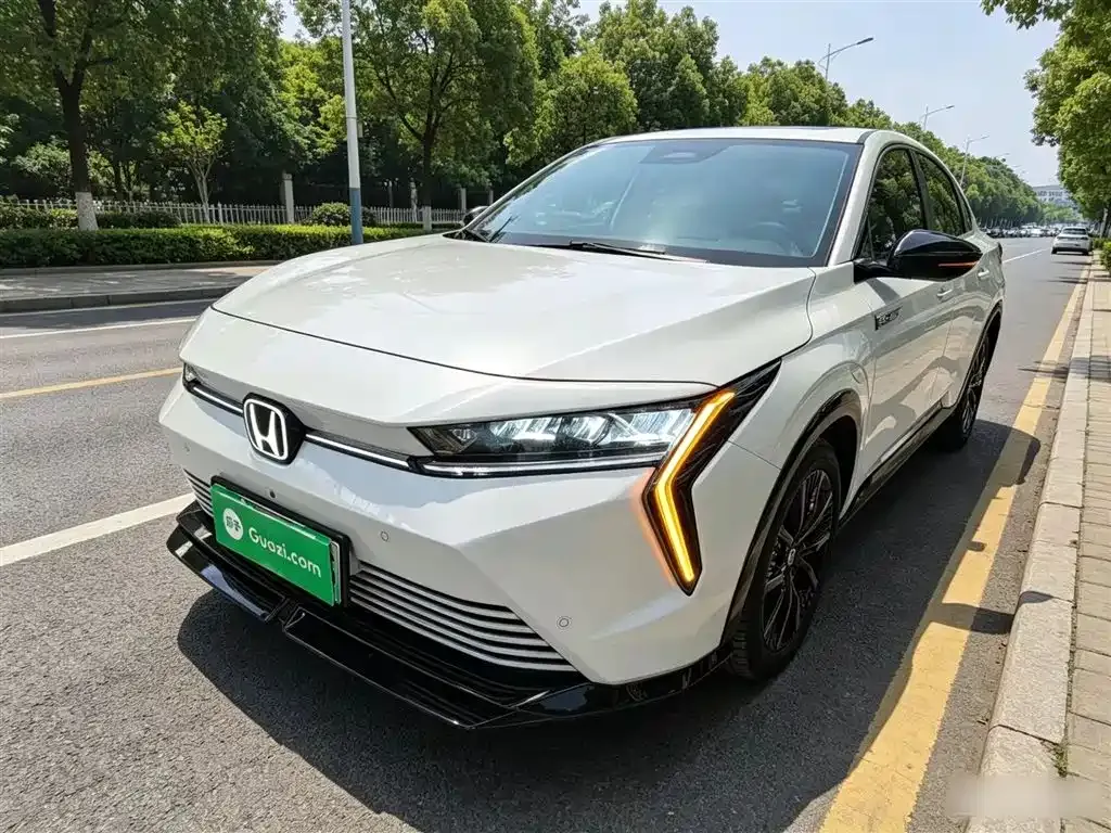 Honda Lieguan e:NS2 — фото 10