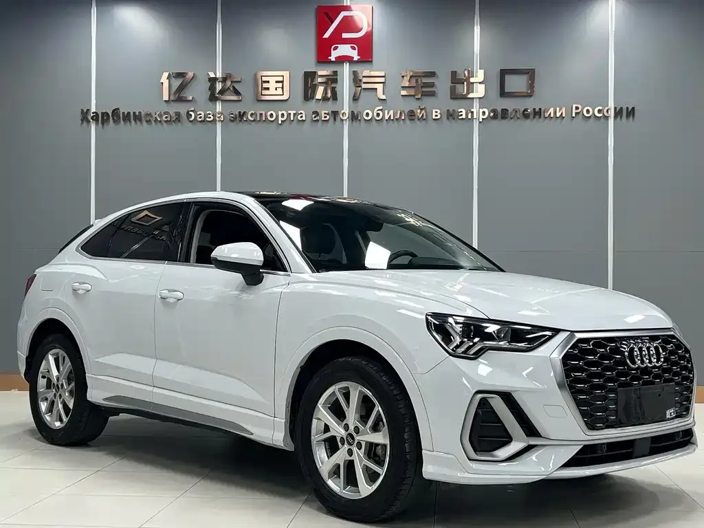 Audi Q3 Sportback — фото 7