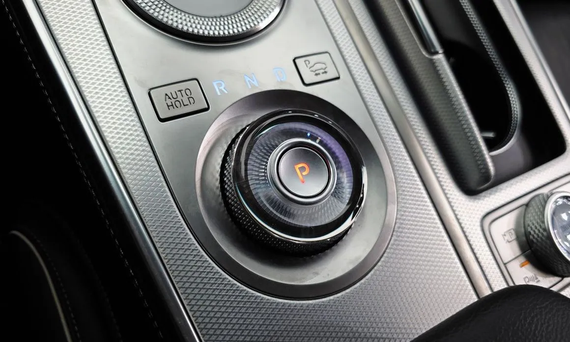 Genesis GV80 — фото 10