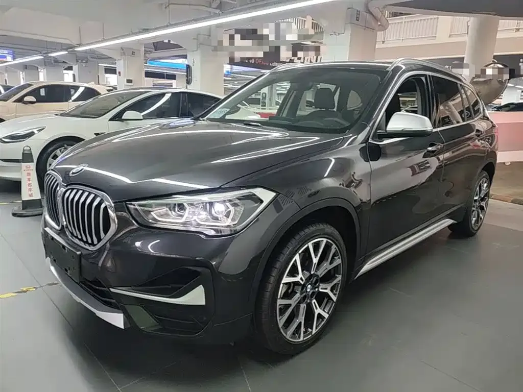 BMW X1 — фото 1