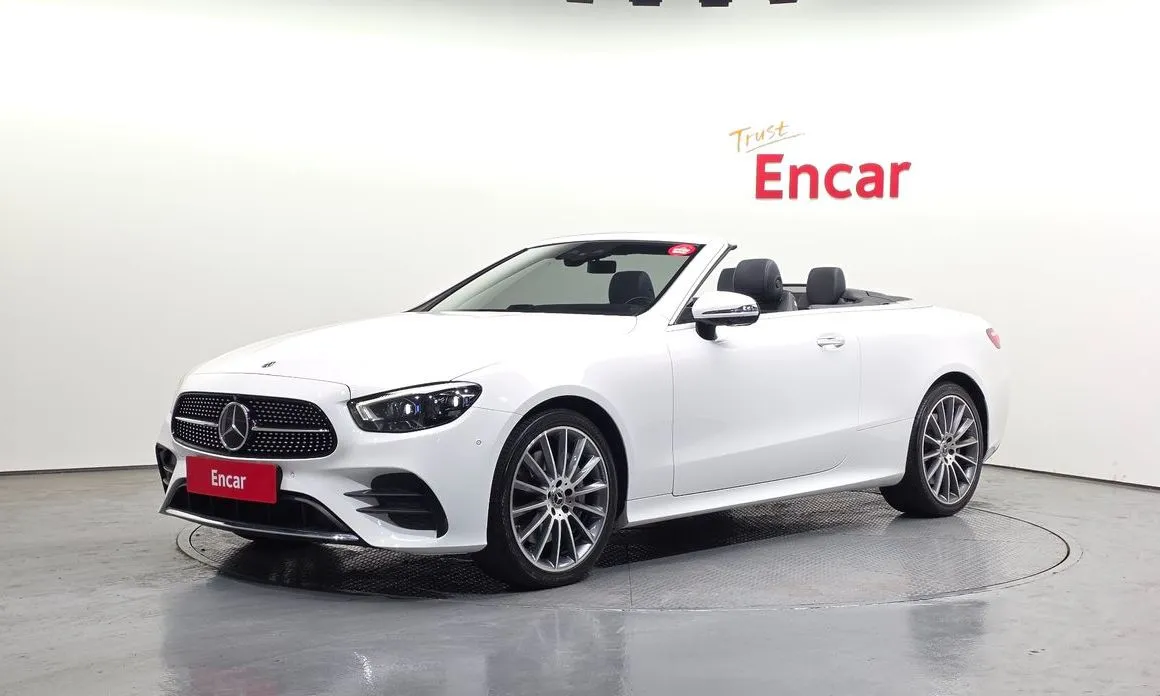 Mercedes-Benz E-Class — фото 1