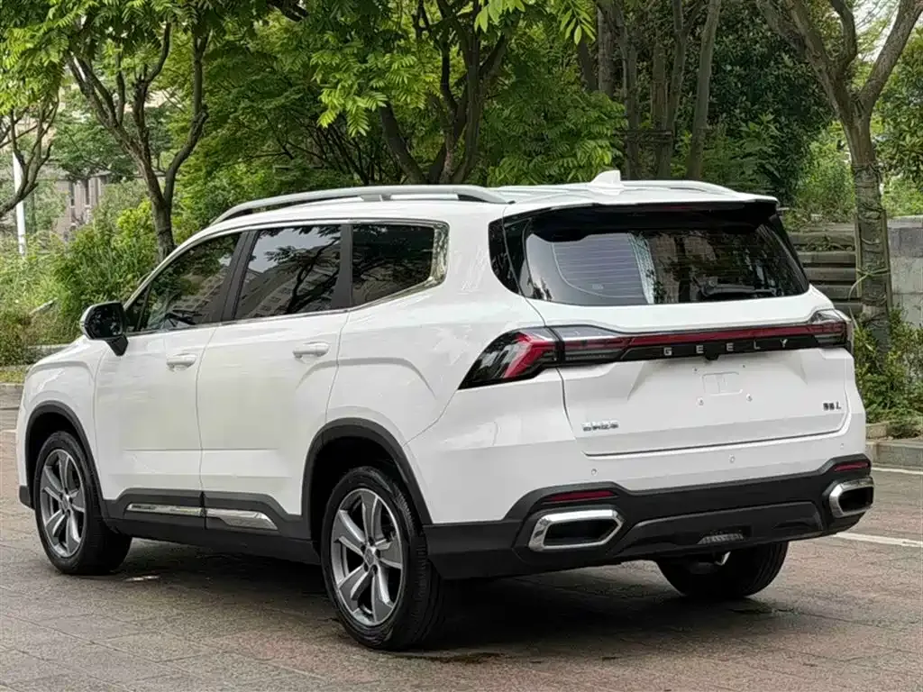 Geely Haoyue L — фото 10