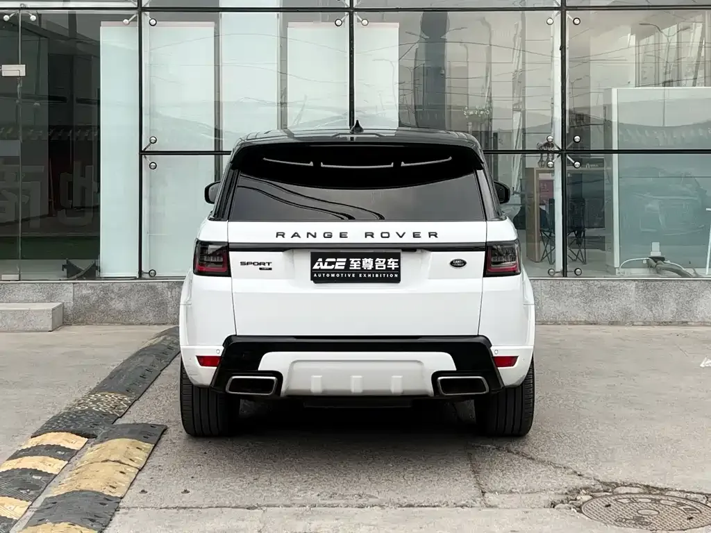 Land Rover Sport — фото 10