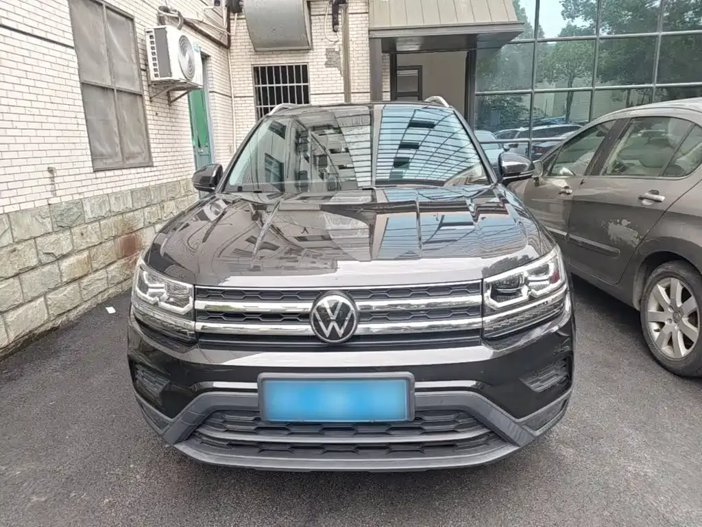 Volkswagen Tharu — фото 6
