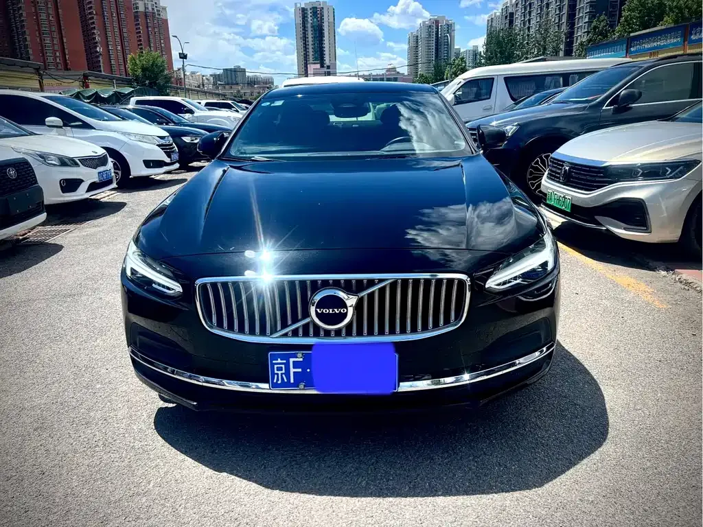 Volvo S90 — фото 8