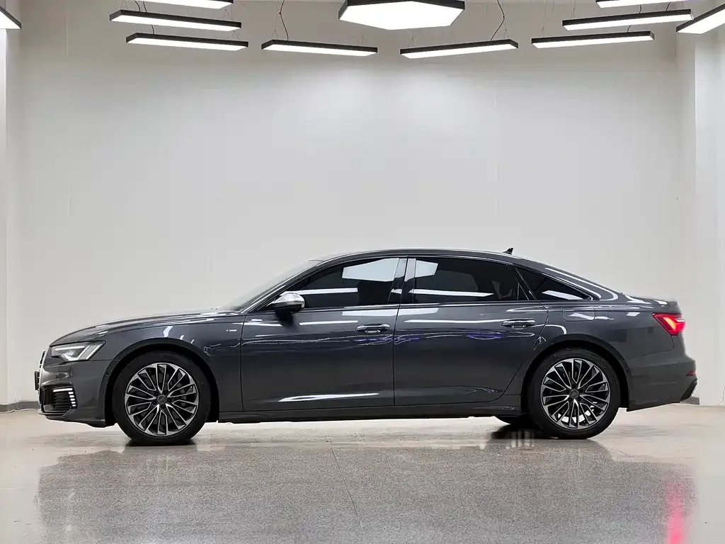 Audi A6L New Energy — фото 4