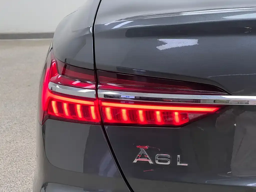 Audi A6L New Energy — фото 2