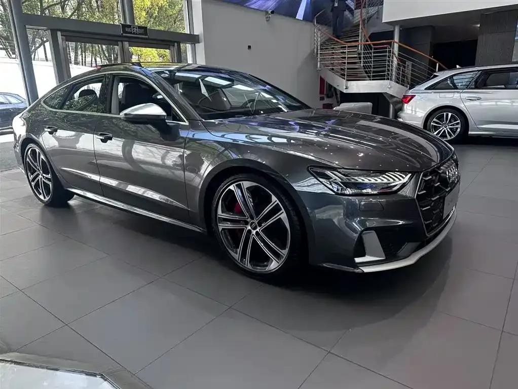 Audi S7 — фото 2