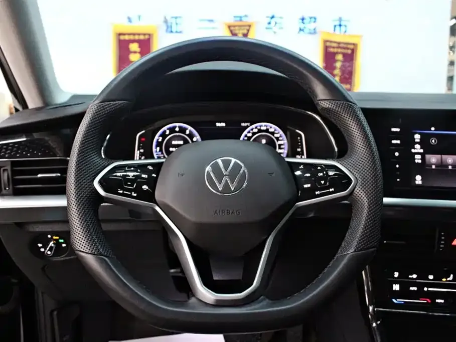 Volkswagen Passat — фото 5