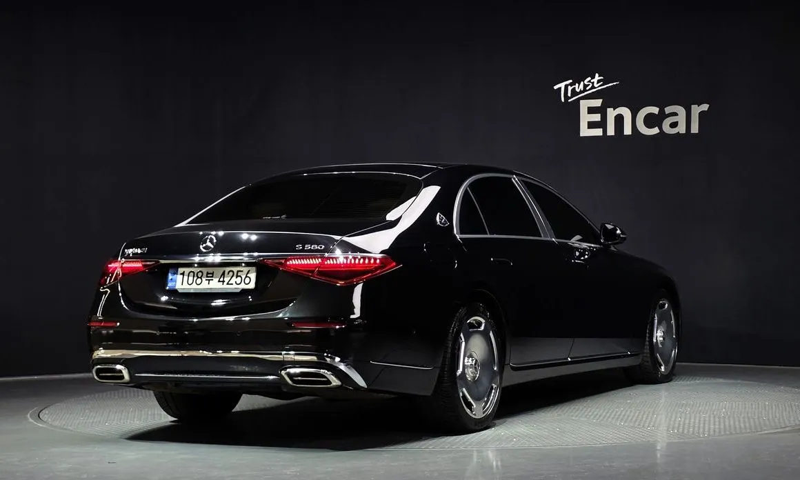 Mercedes-Benz S-Class — фото 2