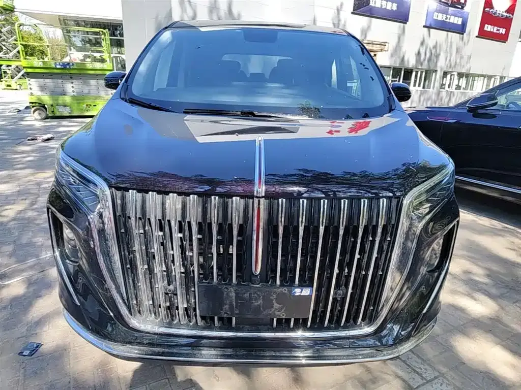 Hongqi HQ9 PHEV — фото 8