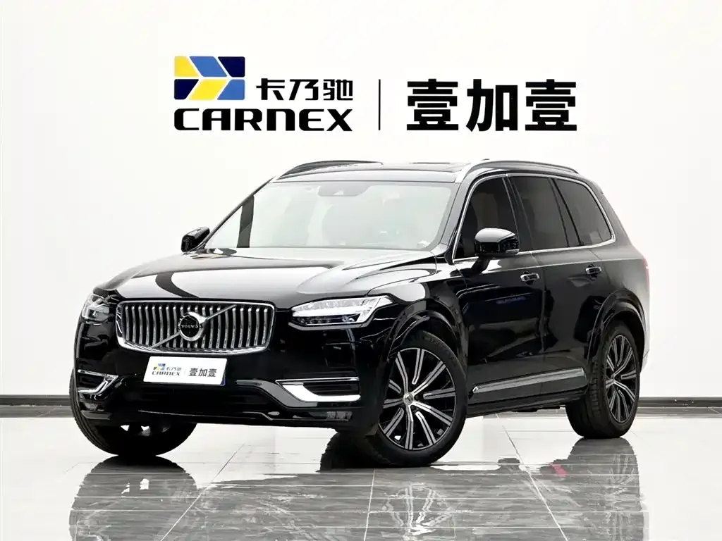 Volvo XC90 — фото 1