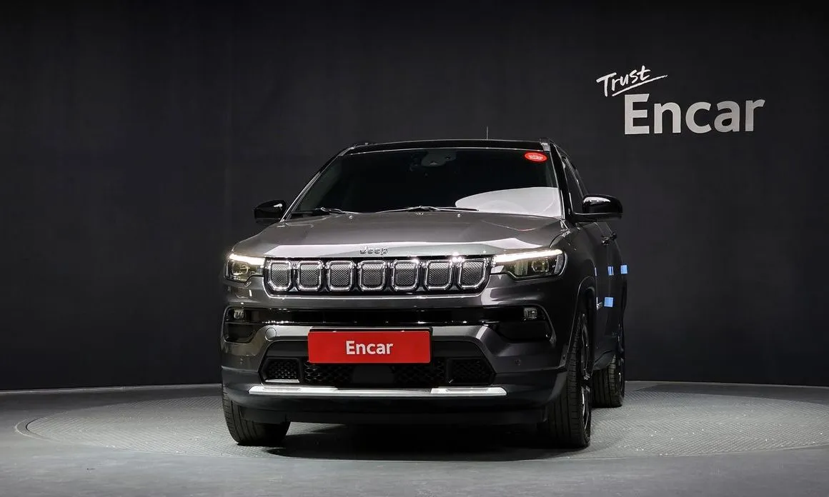 Jeep Compass — фото 4