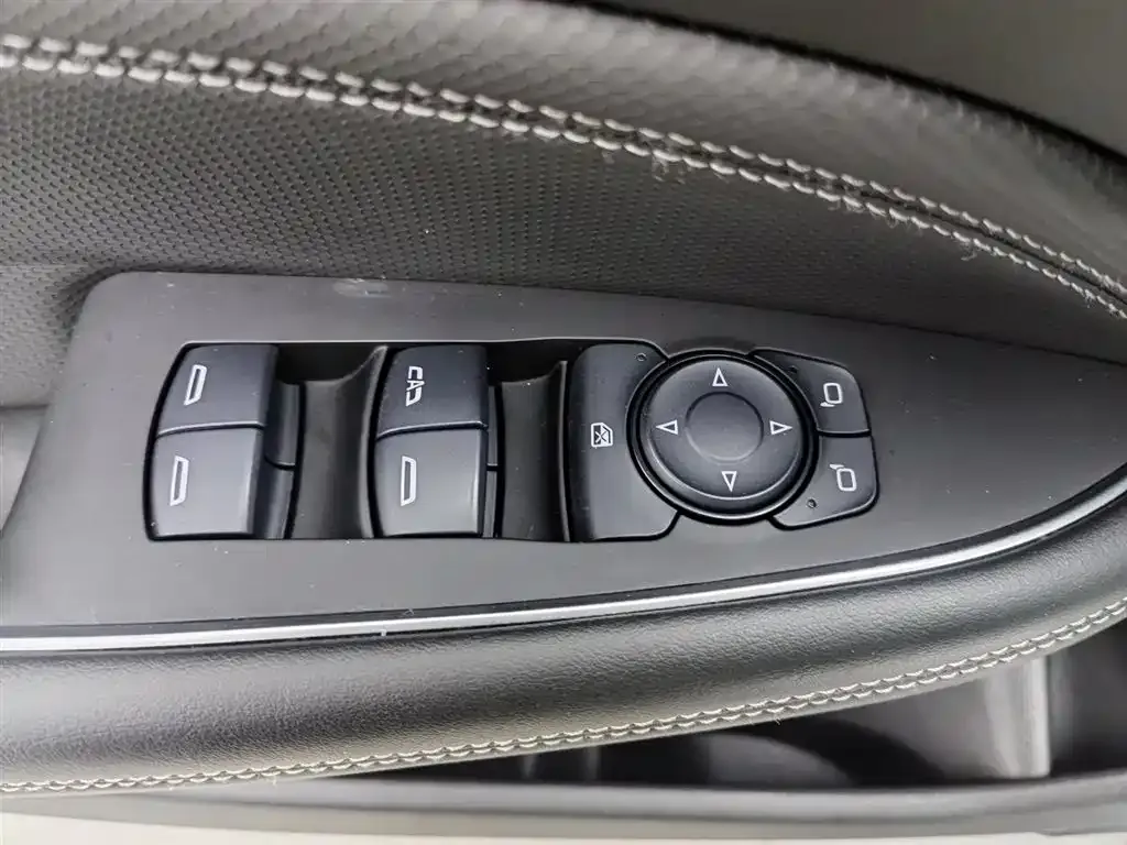 Buick Regal — фото 7