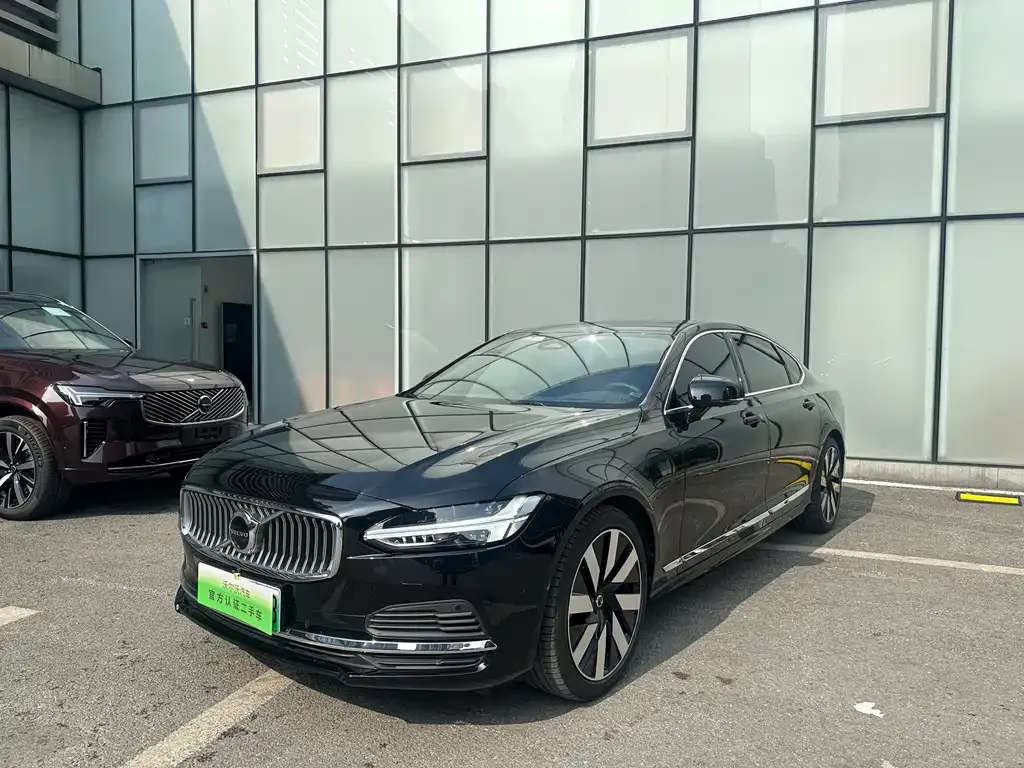 Volvo S90 PHEV — фото 1