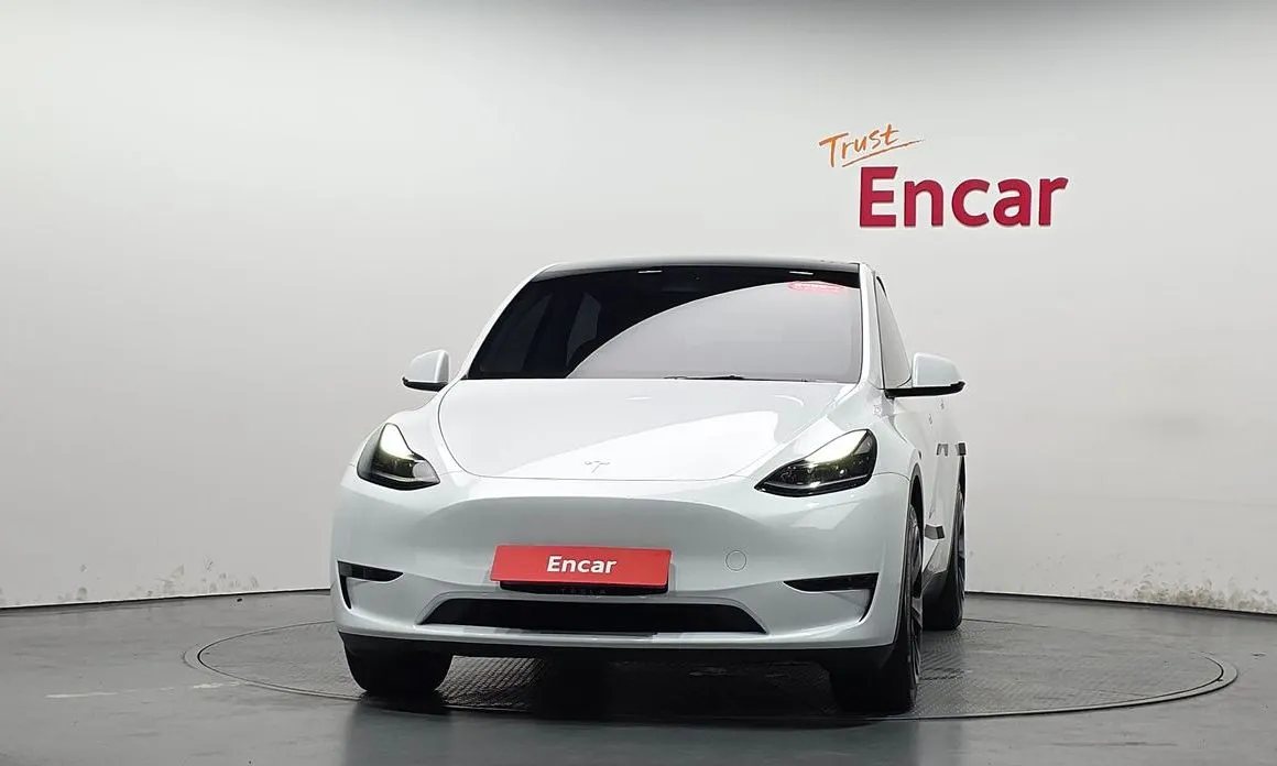 Tesla Model Y — фото 3
