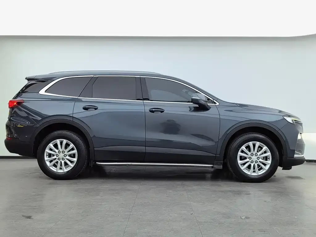 Buick Enclave — фото 8
