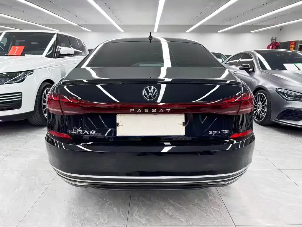 Volkswagen Passat — фото 5