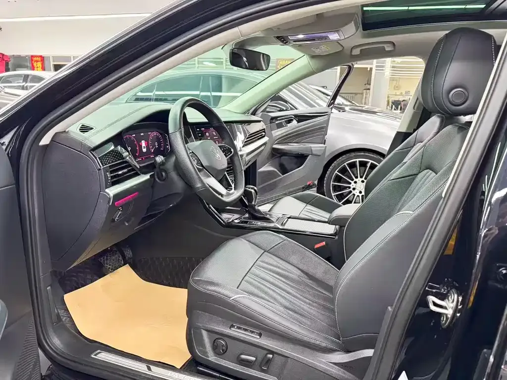 Volkswagen Passat — фото 9