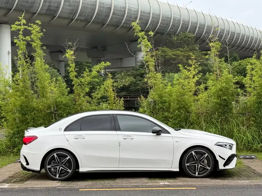 Mercedes-Benz A-Class AMG — фото 6