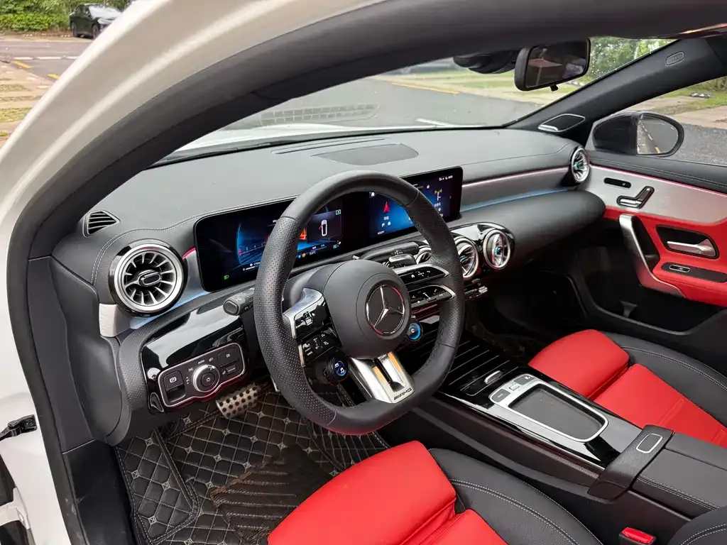 Mercedes-Benz A-Class AMG — фото 2