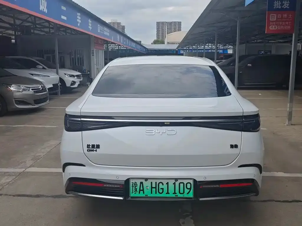 BYD Seal — фото 9