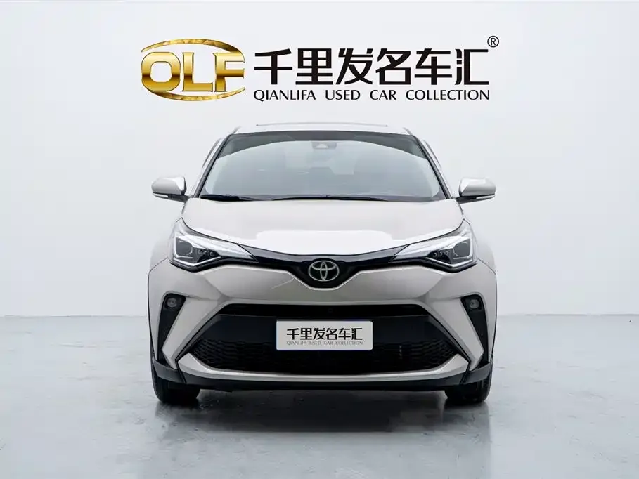 Toyota C-HR — фото 4