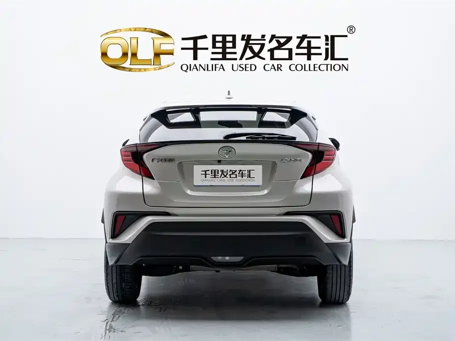 Toyota C-HR — фото 3