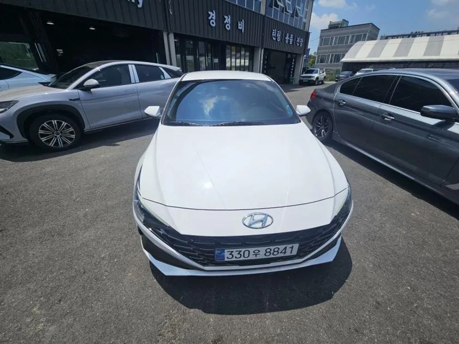 Hyundai AVANTE — фото 5