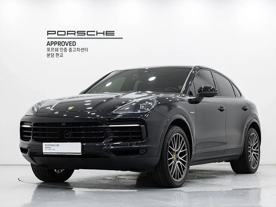 Porsche Cayenne — фото 1