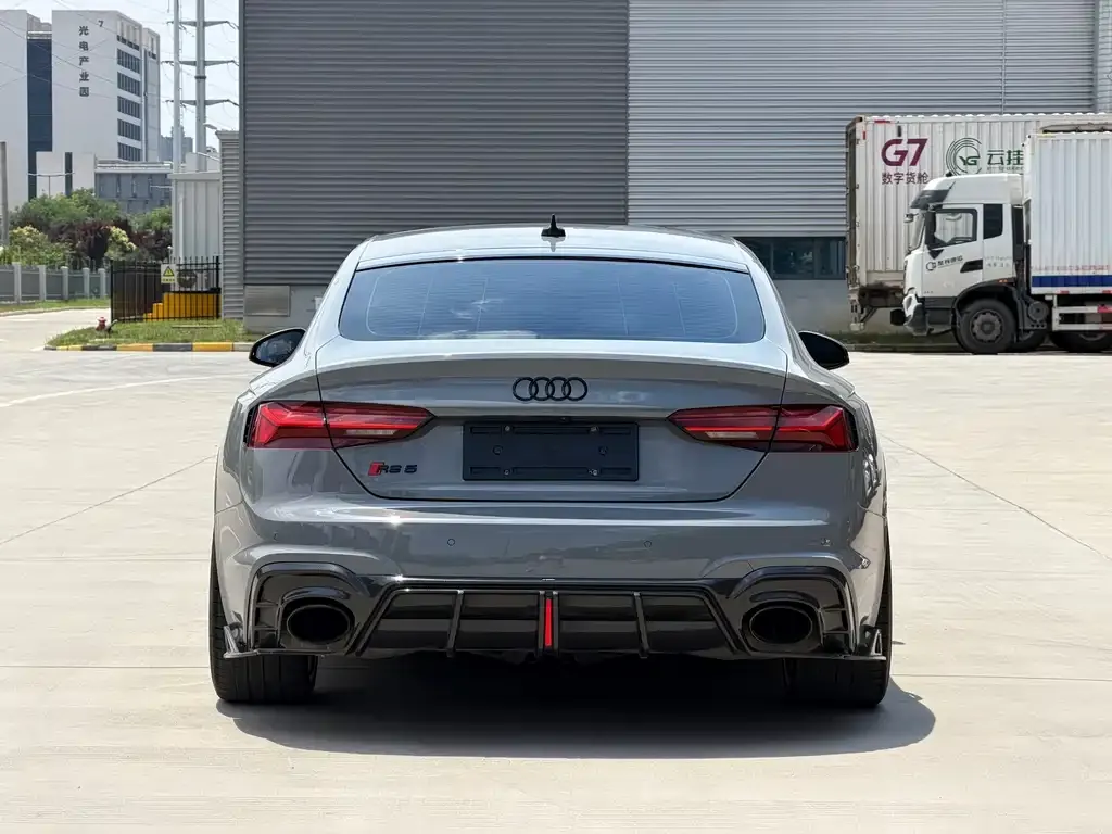 Audi RS 5 — фото 7
