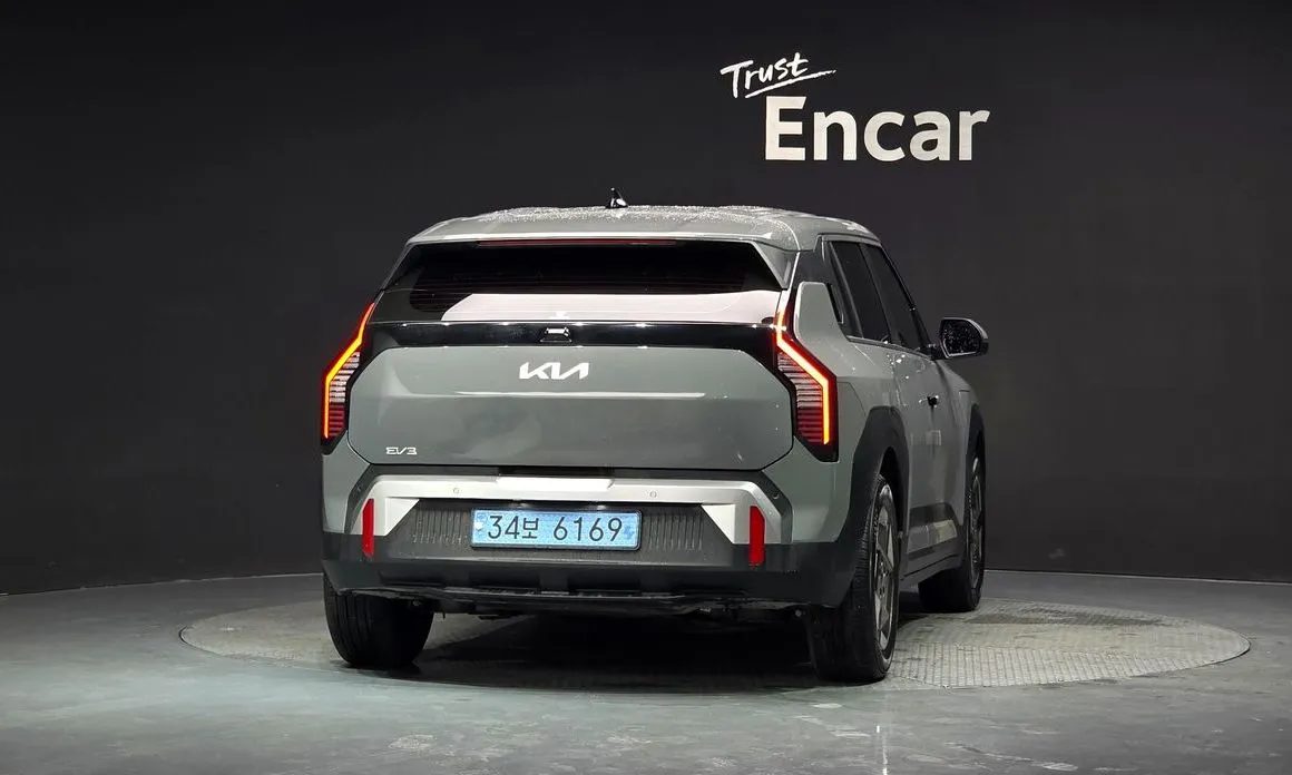 Kia EV3 — фото 4