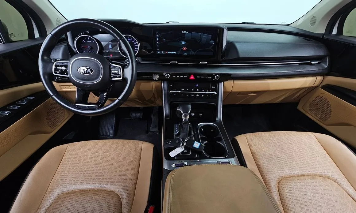 Kia Carnival — фото 6