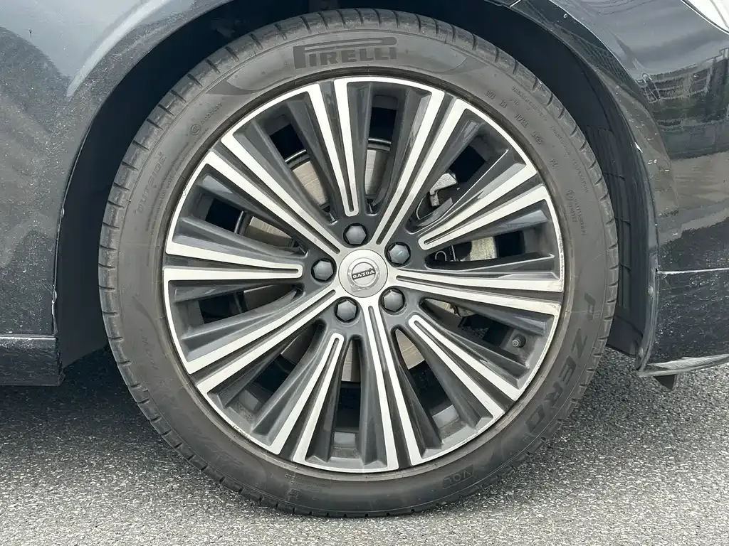 Volvo S90 — фото 10