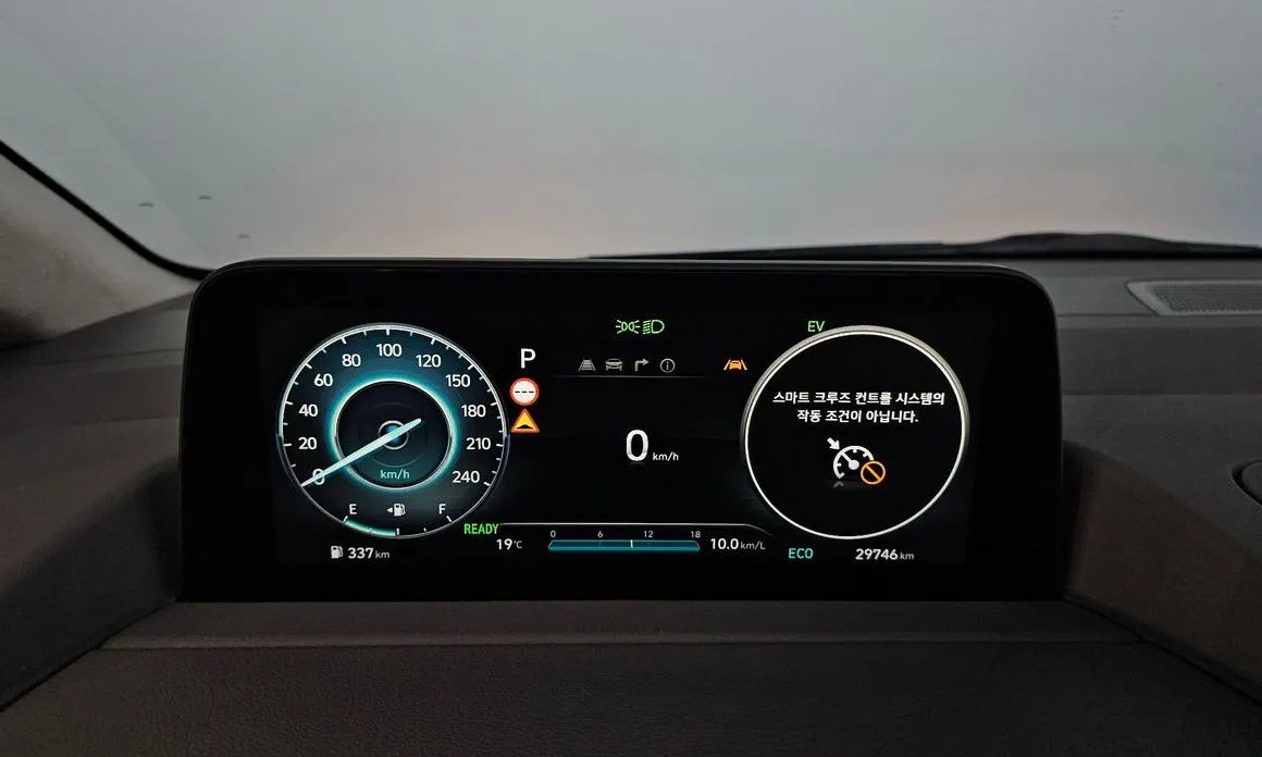 Hyundai Staria — фото 4