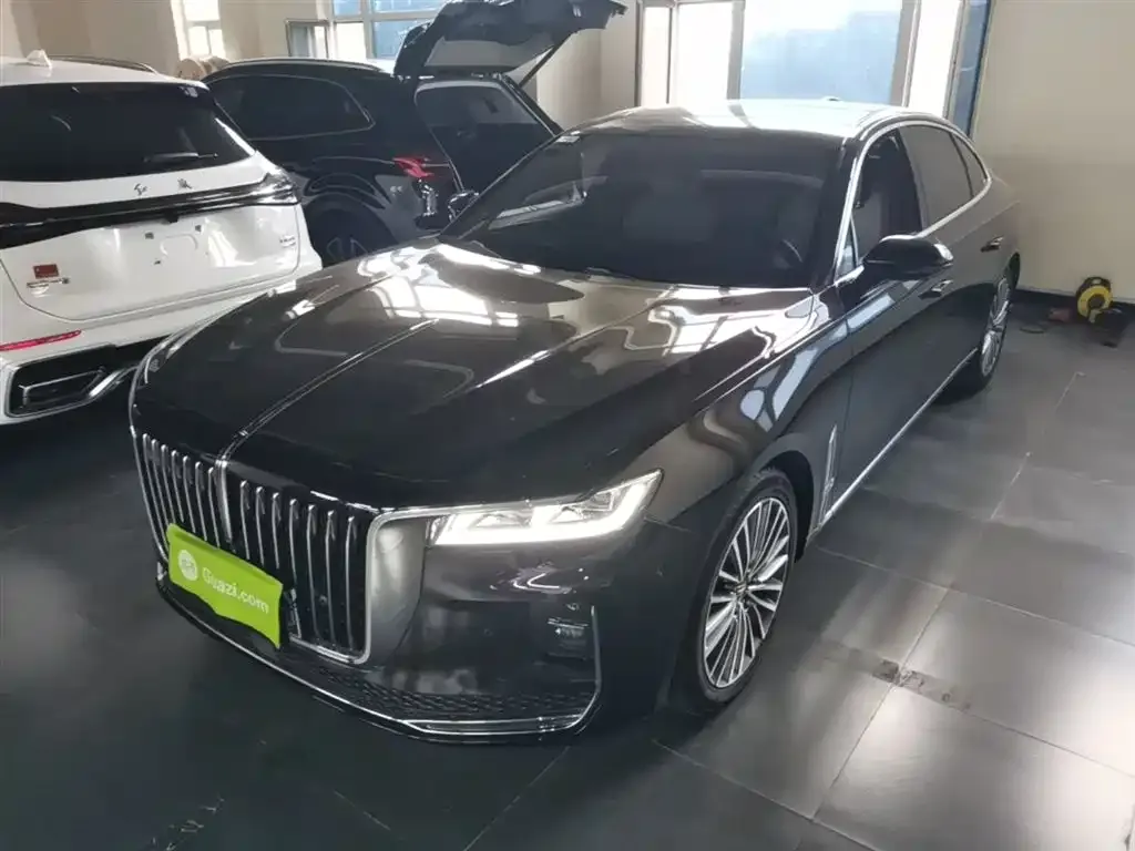 Hongqi H9 — фото 1