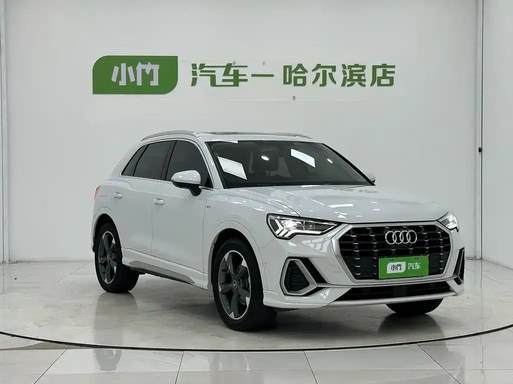 Audi Q3 — фото 5