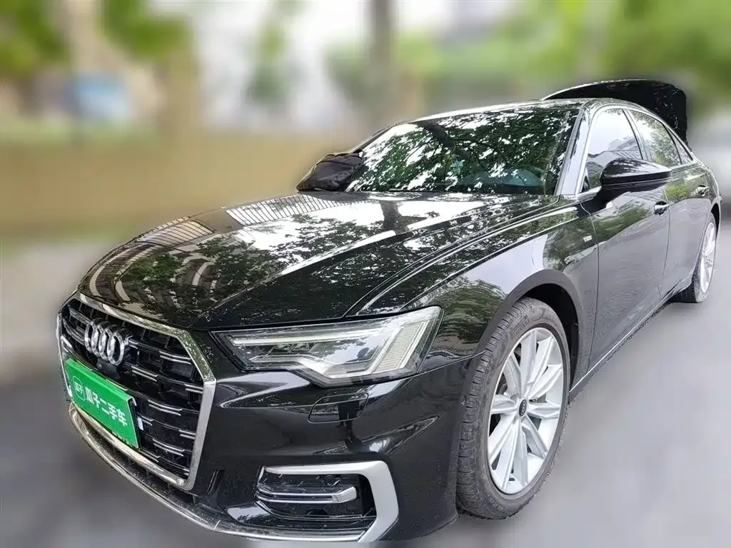 Audi A6L — фото 1