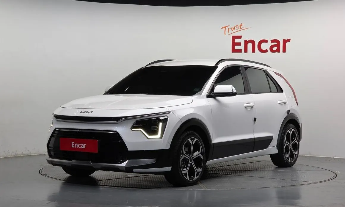 Kia Niro — фото 1