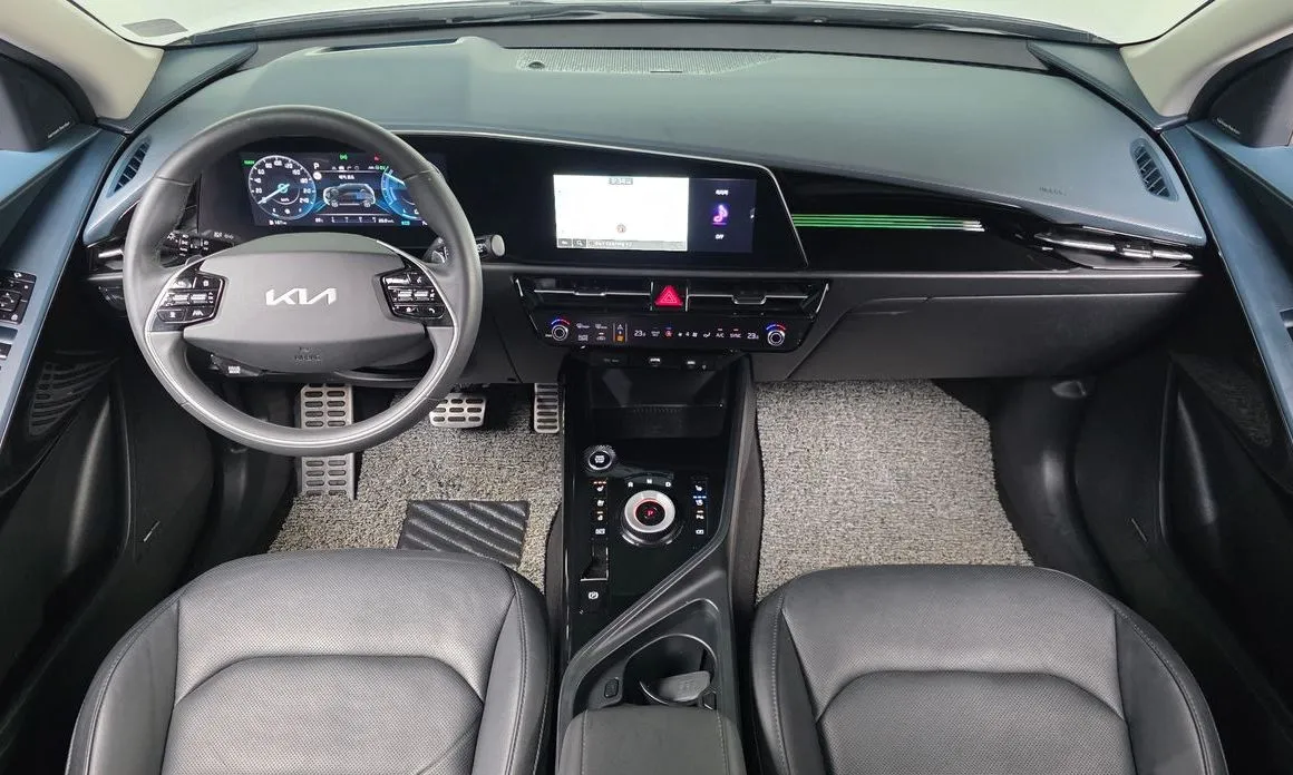 Kia Niro — фото 10