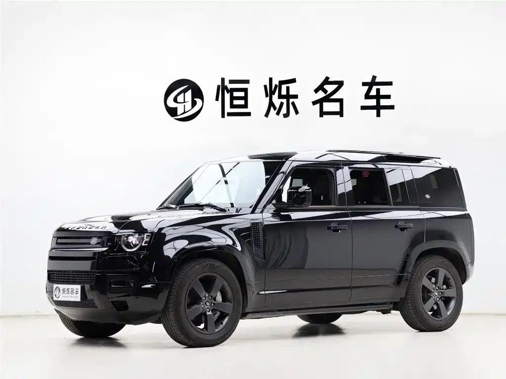 Land Rover Defender — фото 1