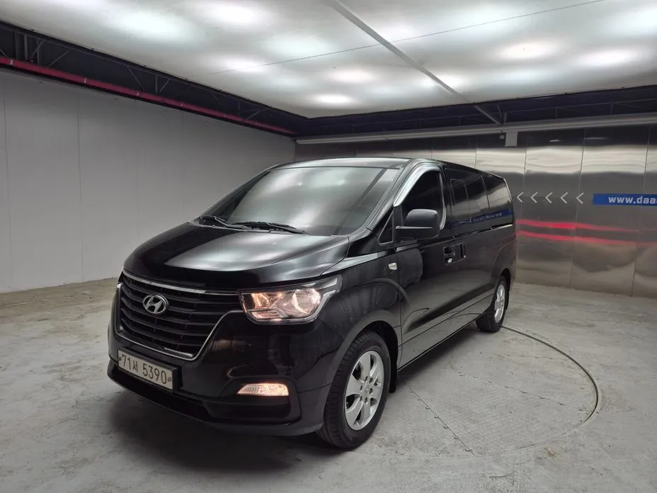 Hyundai Starex — фото 6