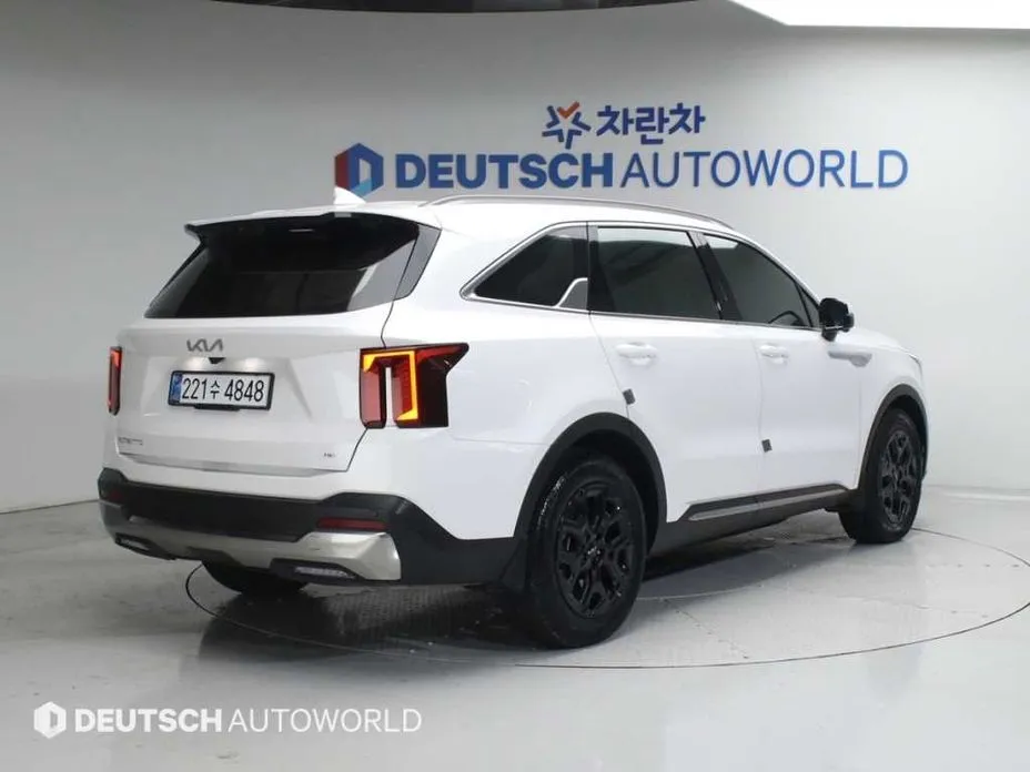 Kia Sorento — фото 4