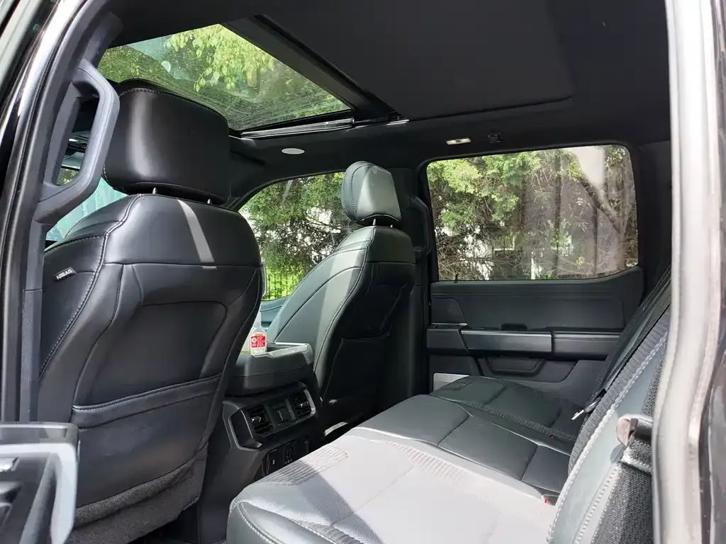 Ford F-150 Raptor — фото 2